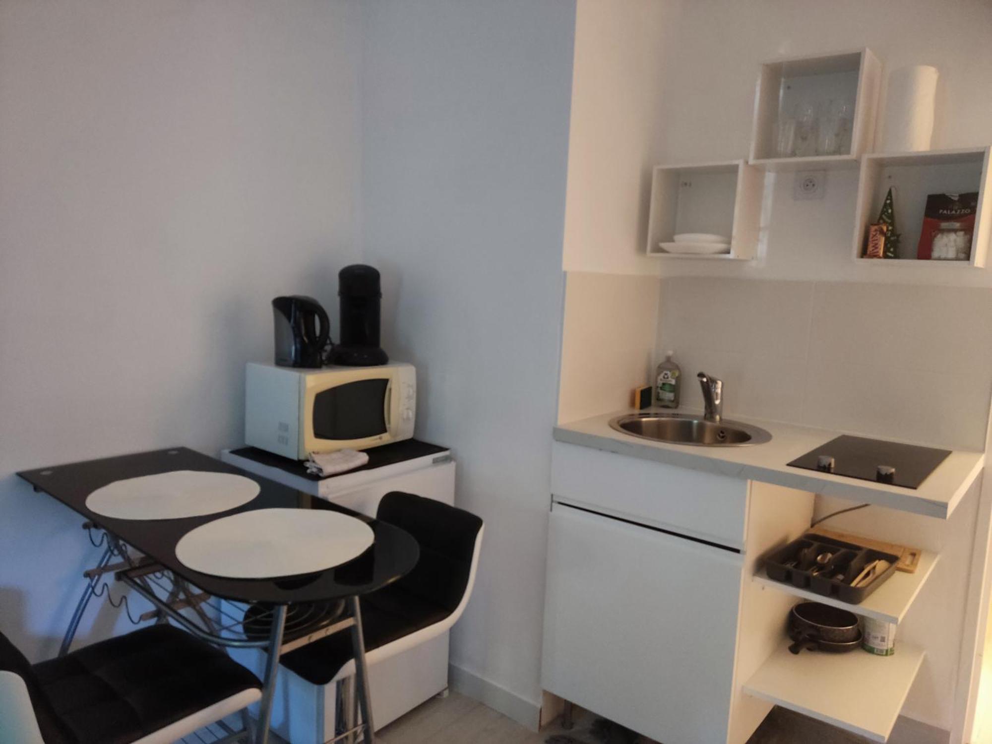 אקס-אן-פרובאנס Provencal-Style Apartment מראה חיצוני תמונה
