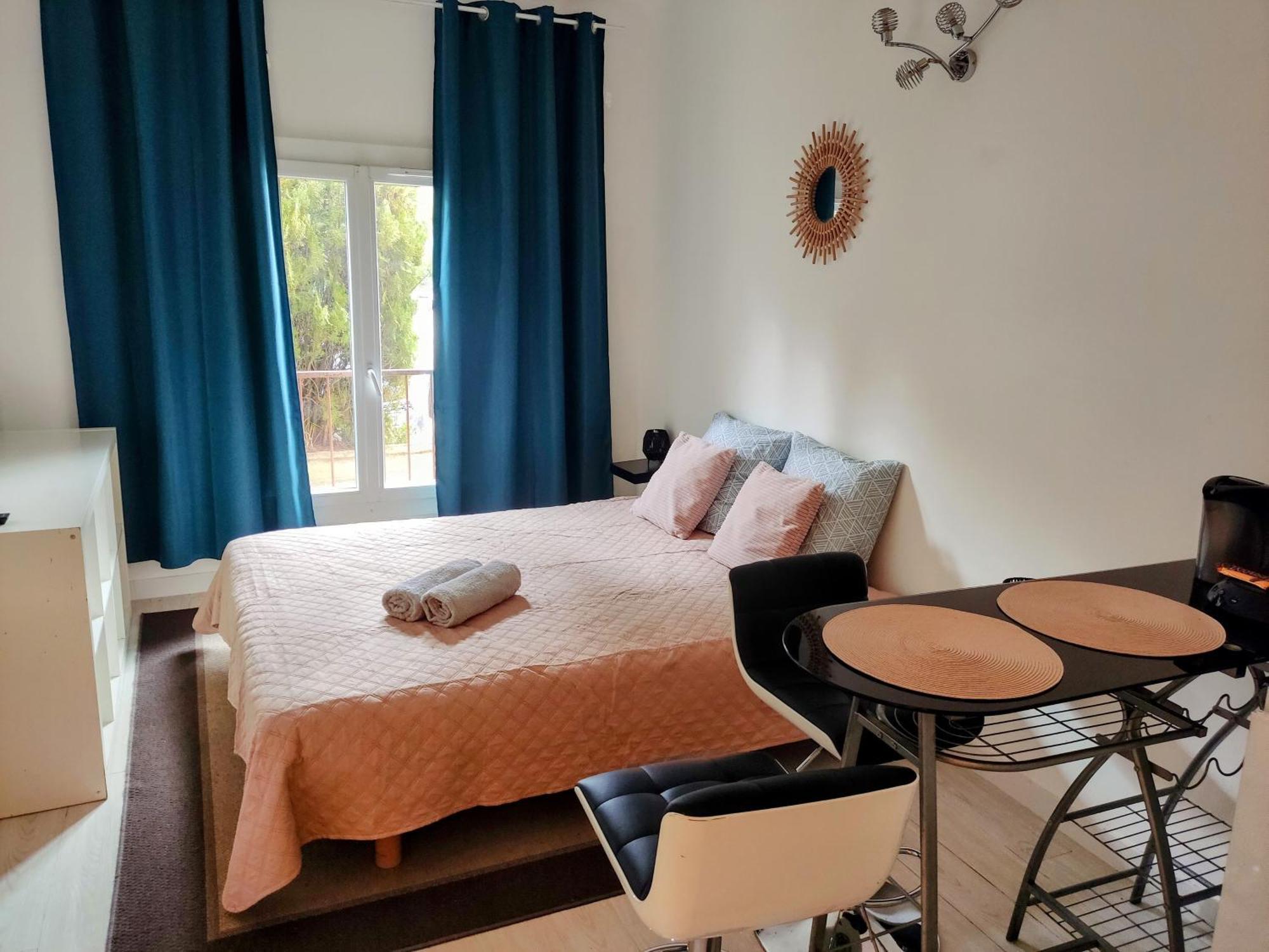 אקס-אן-פרובאנס Provencal-Style Apartment מראה חיצוני תמונה
